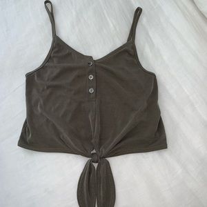 Green cropped tank top